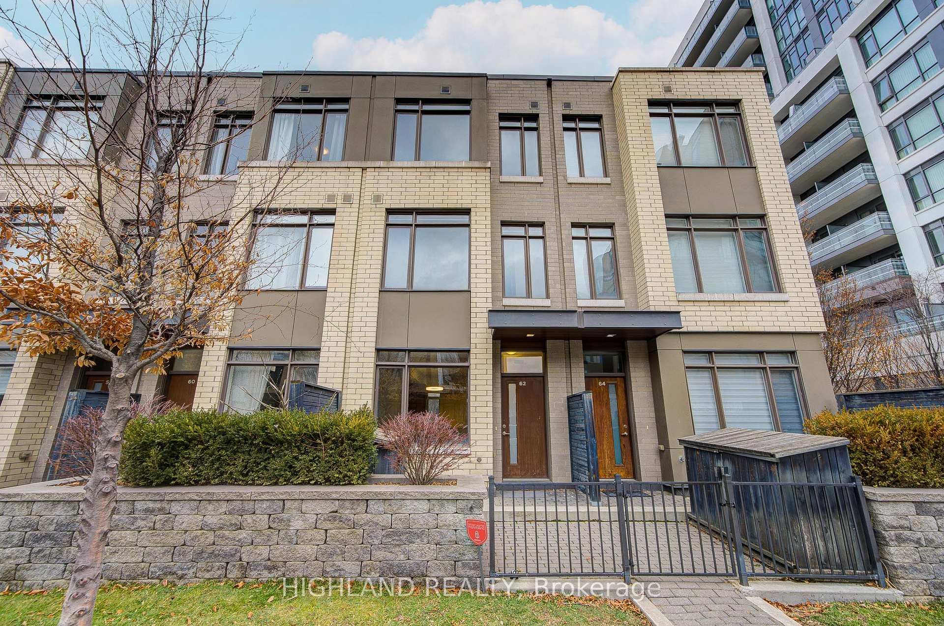 62 St David Street Toronto Ontario Canada Sale residential IMRAN AHMAD RE/MAX Real Estate Centre Inc., Brokerage*