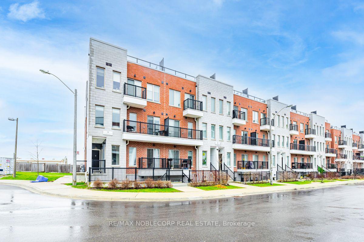 22 - 39 John Perkins Bull Drive Toronto Ontario Canada Sale residential Welcome To Realtor Doctor RE/MAX Ultimate Realty Inc., Brokerage *