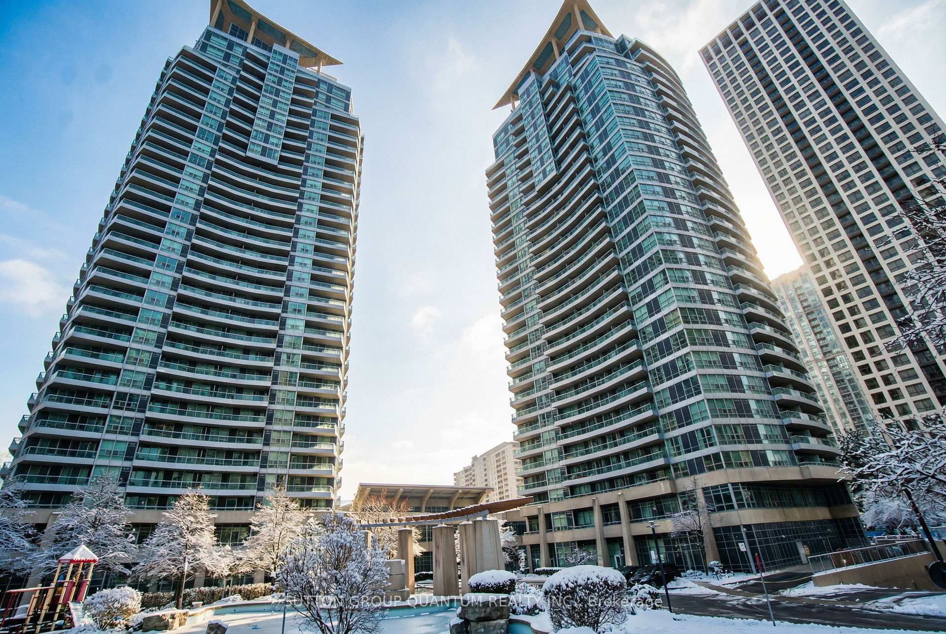 2705 - 1 Elm Drive W Mississauga Ontario Canada Sale residential Maria and Stephen Swannell SUTTON GROUP QUANTUM REALTY INC., BROKERAGE*