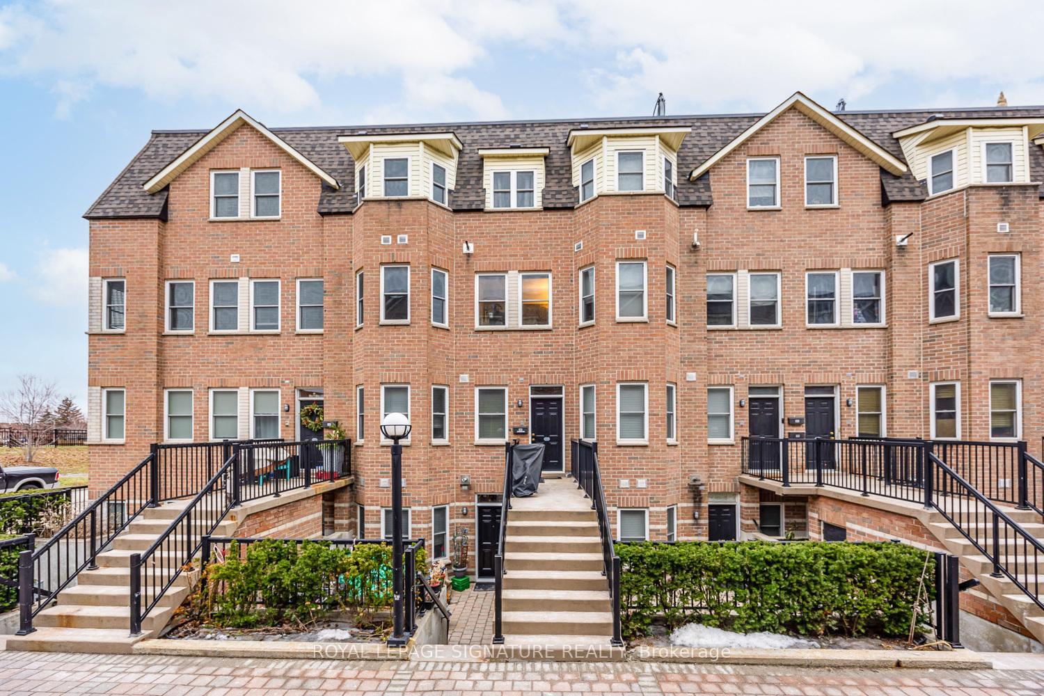 121 - 760 Lawrence Avenue W Toronto Ontario Canada Rent residential Stuart Clapham Royal LePage Signature Realty, Brokerage *