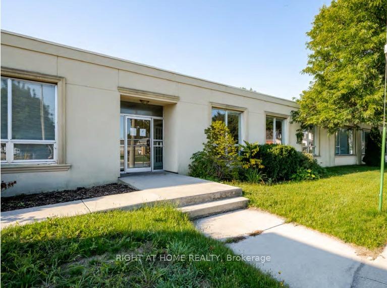 2 - 649 Ontario Street Stratford Ontario Canada Lease commercial Panos Peppas Right at Home Realty, Brokerage*