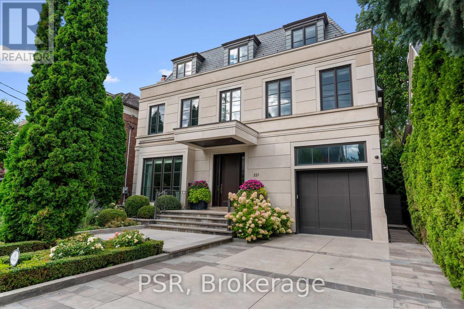 221 Dunvegan Road Toronto Ontario Canada Sale residential Daryl King RE/MAX Hallmark Realty Ltd., Brokerage*