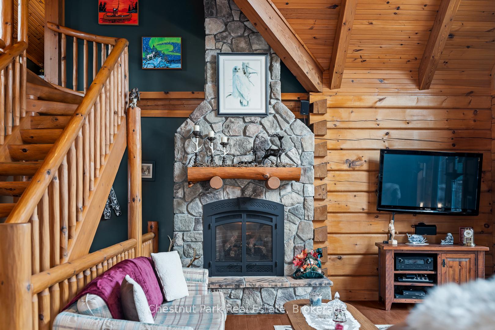 3 Bedroom Single Family Home/House's Image 6