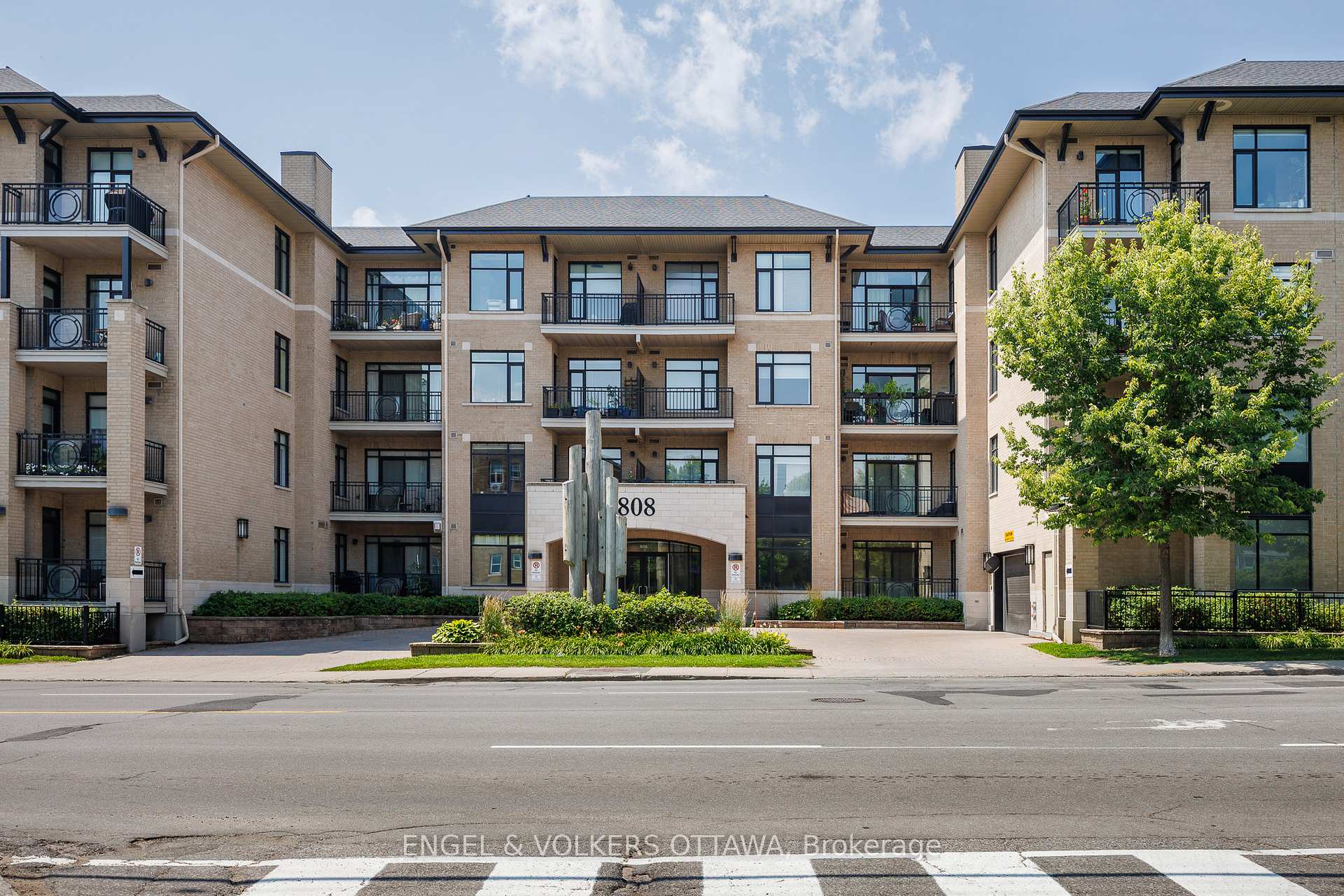 319 - 808 Bronson Avenue Ottawa Ontario Canada Sold residential   Royal LePage Performance Realty, Brokerage *