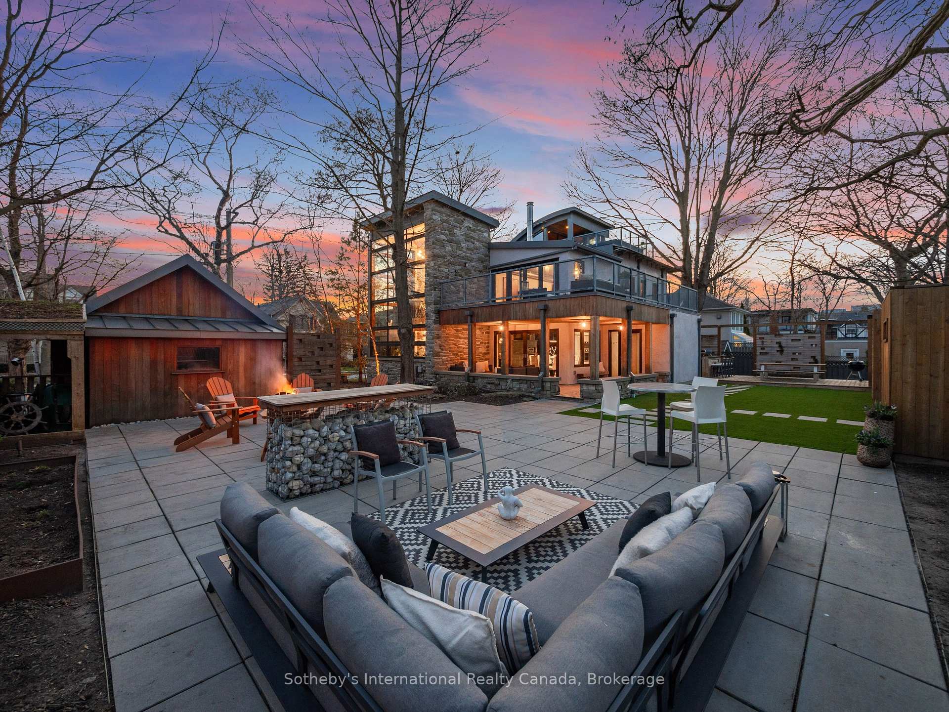 55 Chisholm Street Oakville Ontario Canada Sale residential Jeffrey Vella Sutton Group-Summit Realty Inc., Brokerage*