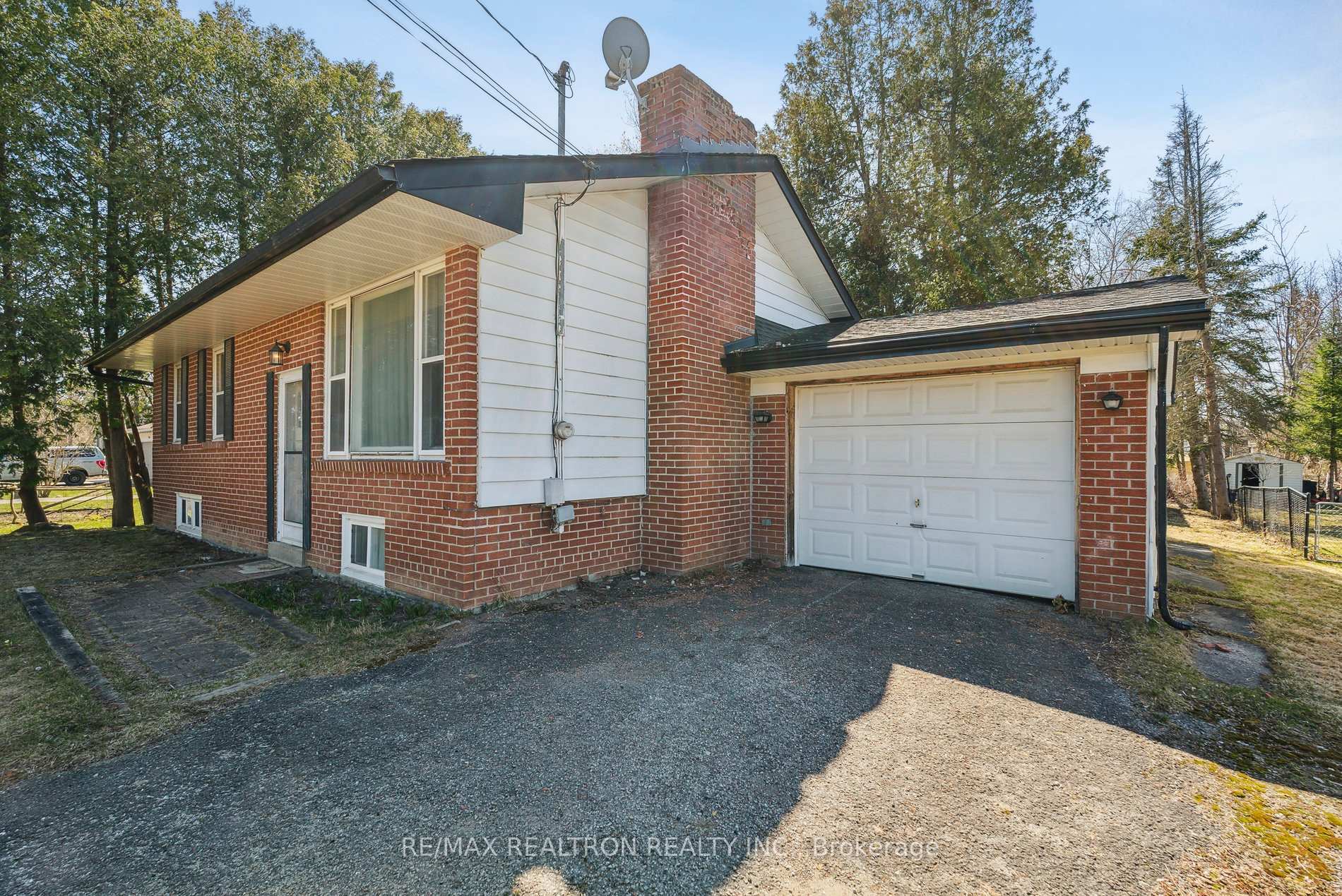 934 Gilmore Avenue Innisfil Ontario Canada Sold residential Maria Mitchell RE/MAX Realtron Realty, Inc. Brokerage*