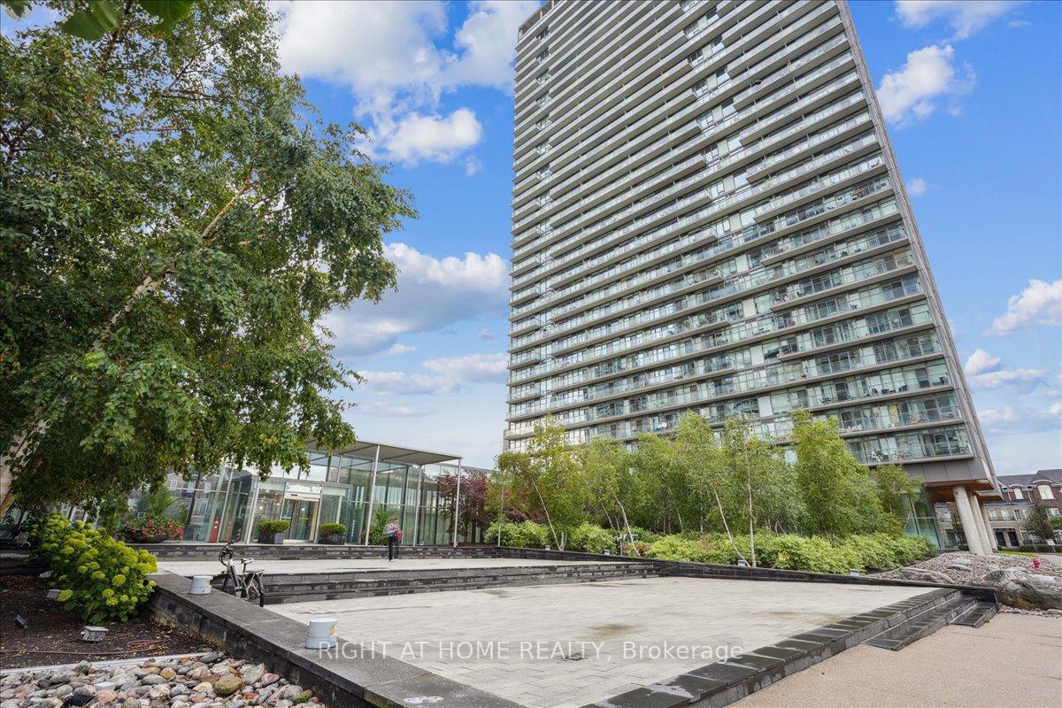 1607 - 105 The Queens Way Toronto Ontario Canada Rent residential   Right at Home Realty, Brokerage