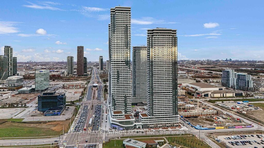 4608 - 225 Commerce Street Vaughan Ontario Canada Sale residential Maria Mitchell RE/MAX Realtron Realty, Inc. Brokerage*