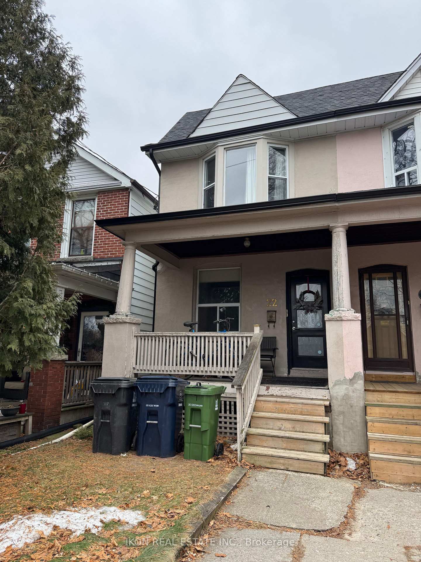 22 Bushell Avenue Toronto Ontario Canada Rent residential   Bruce Murray - Real Estate Homeward, Brokerage