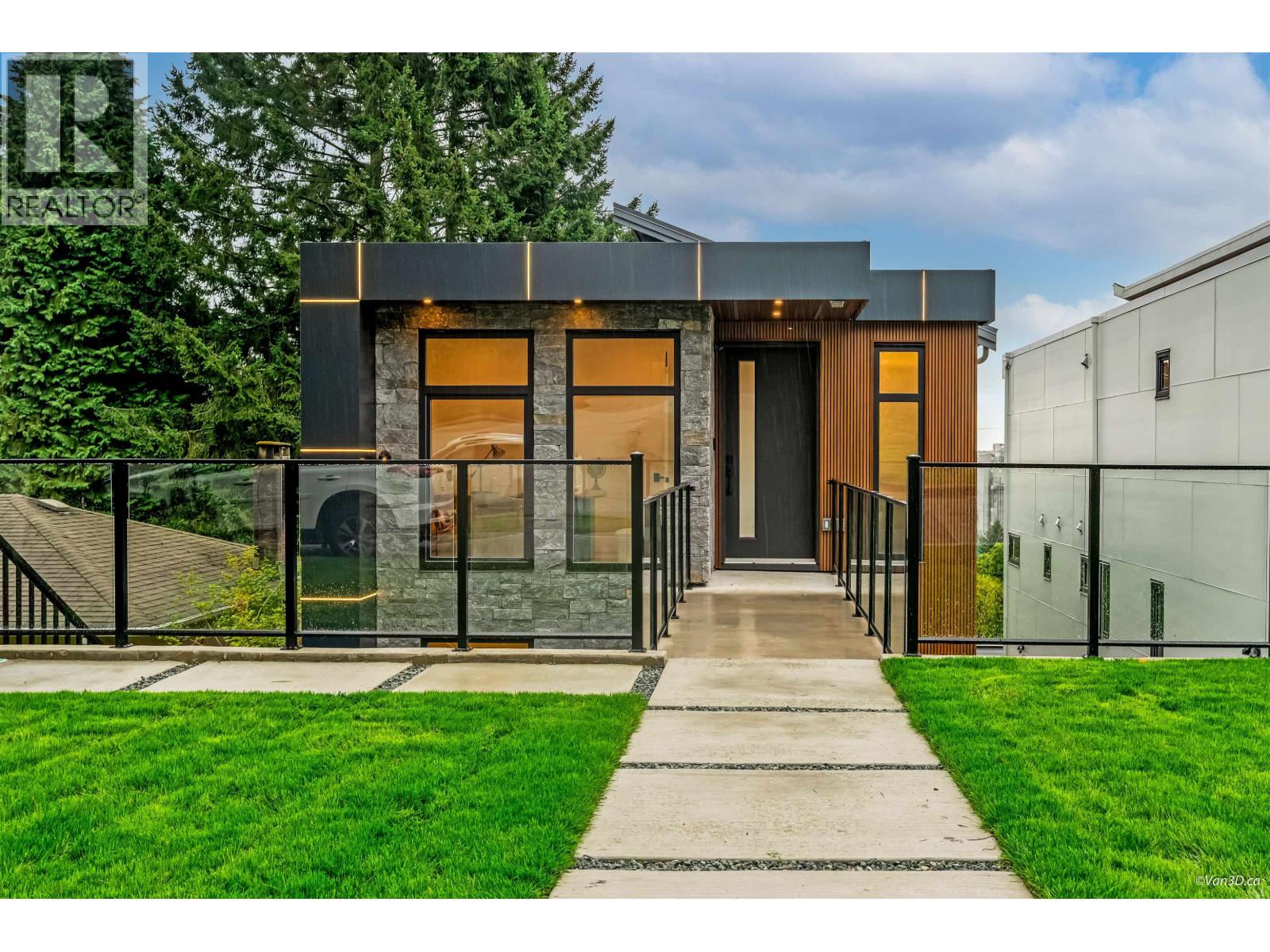 973 ADDERLEY STREET North Vancouver British Columbia Canada Sale residential Ankit Dadral Selmak Realty Limited, Brokerage*