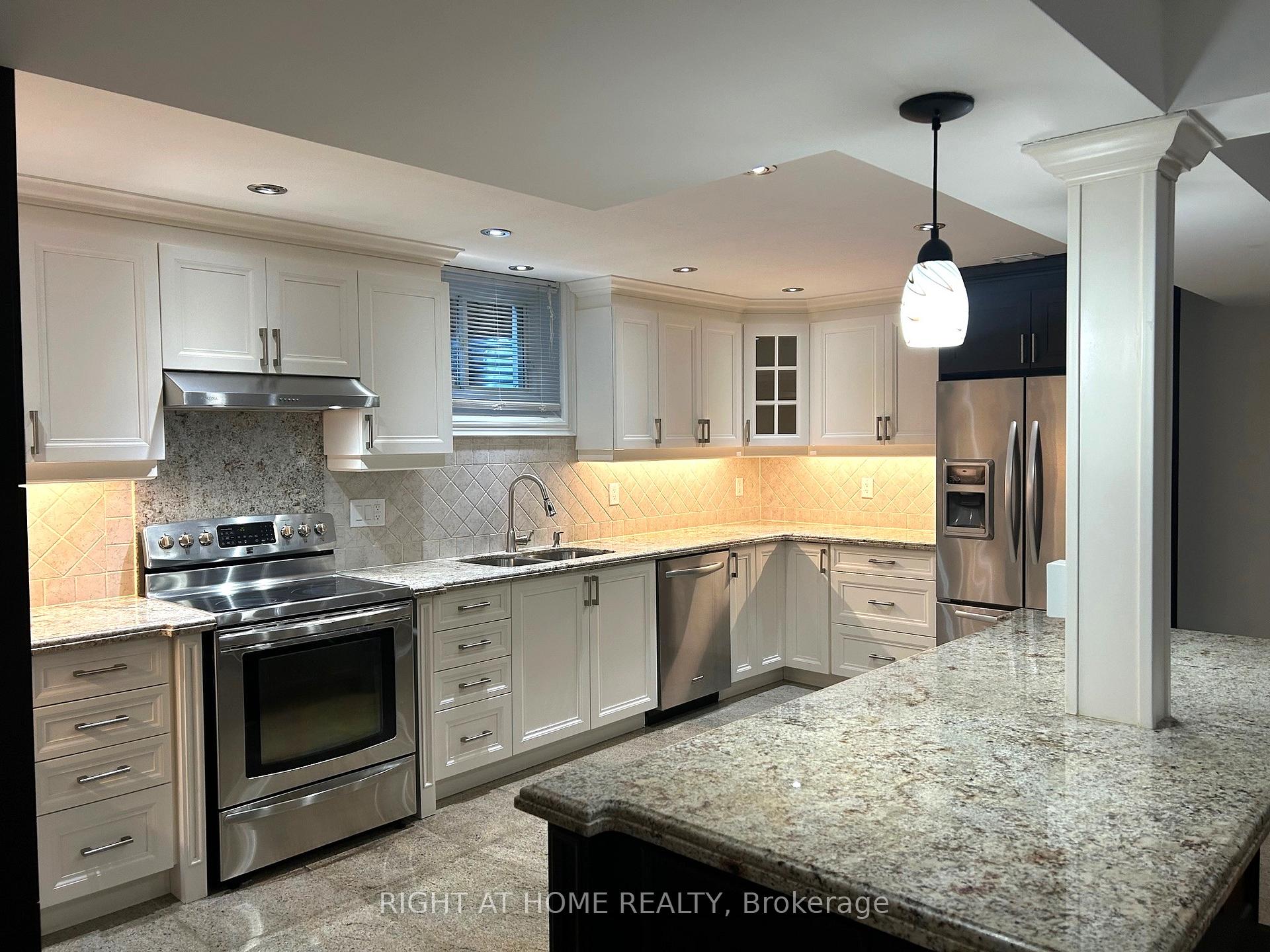 31 Via Guardia Road Vaughan Ontario Canada Rent residential   Right at Home Realty, Brokerage