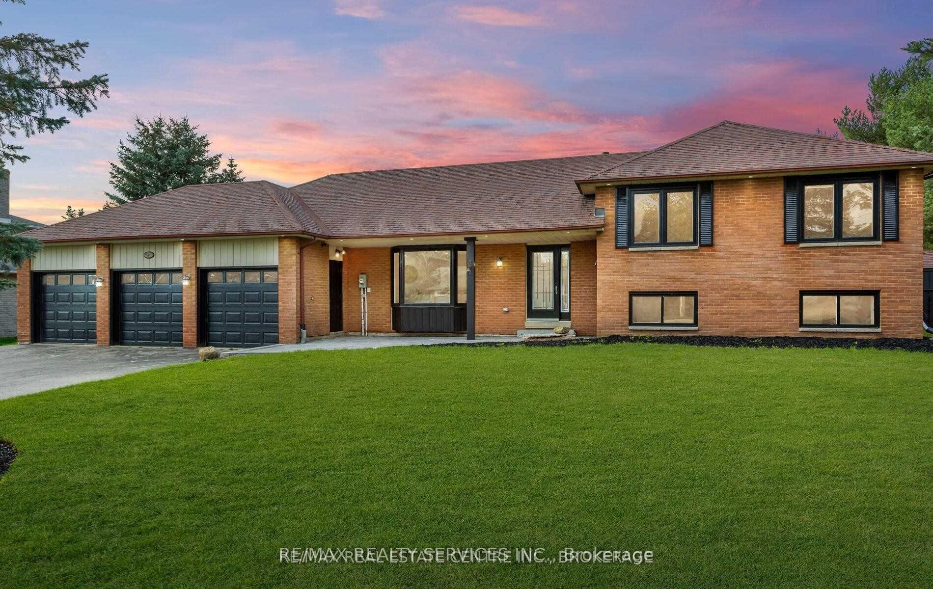 4 Blue Horizon Court Caledon Ontario Canada Sale residential Harpreet Dhillon RE/MAX Realty Services Inc., Brokerage*