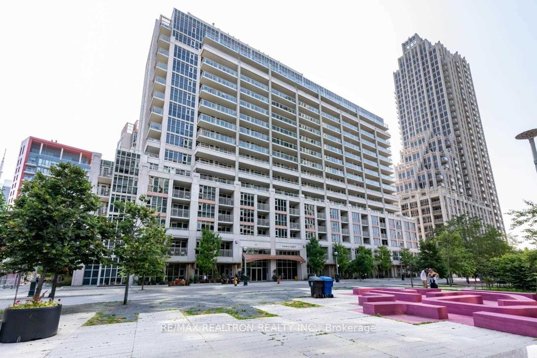 1016 - 35 Bastion Street Toronto Ontario Canada Rented residential   TRIMAXX REALTY LTD. Brokerage