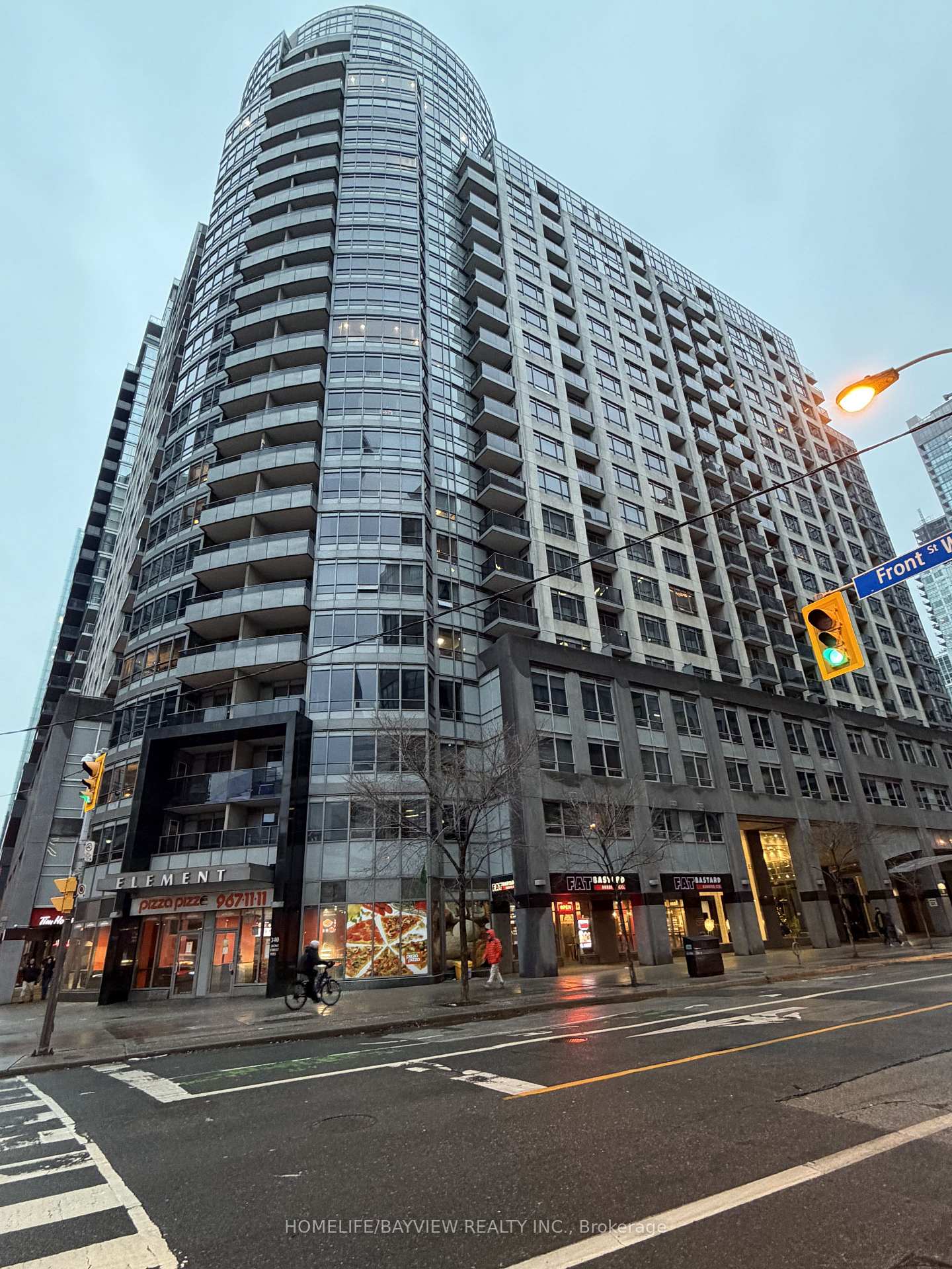 1613 - 20 Blue Jays Way Toronto Ontario Canada Rented residential   TRIMAXX REALTY LTD. Brokerage