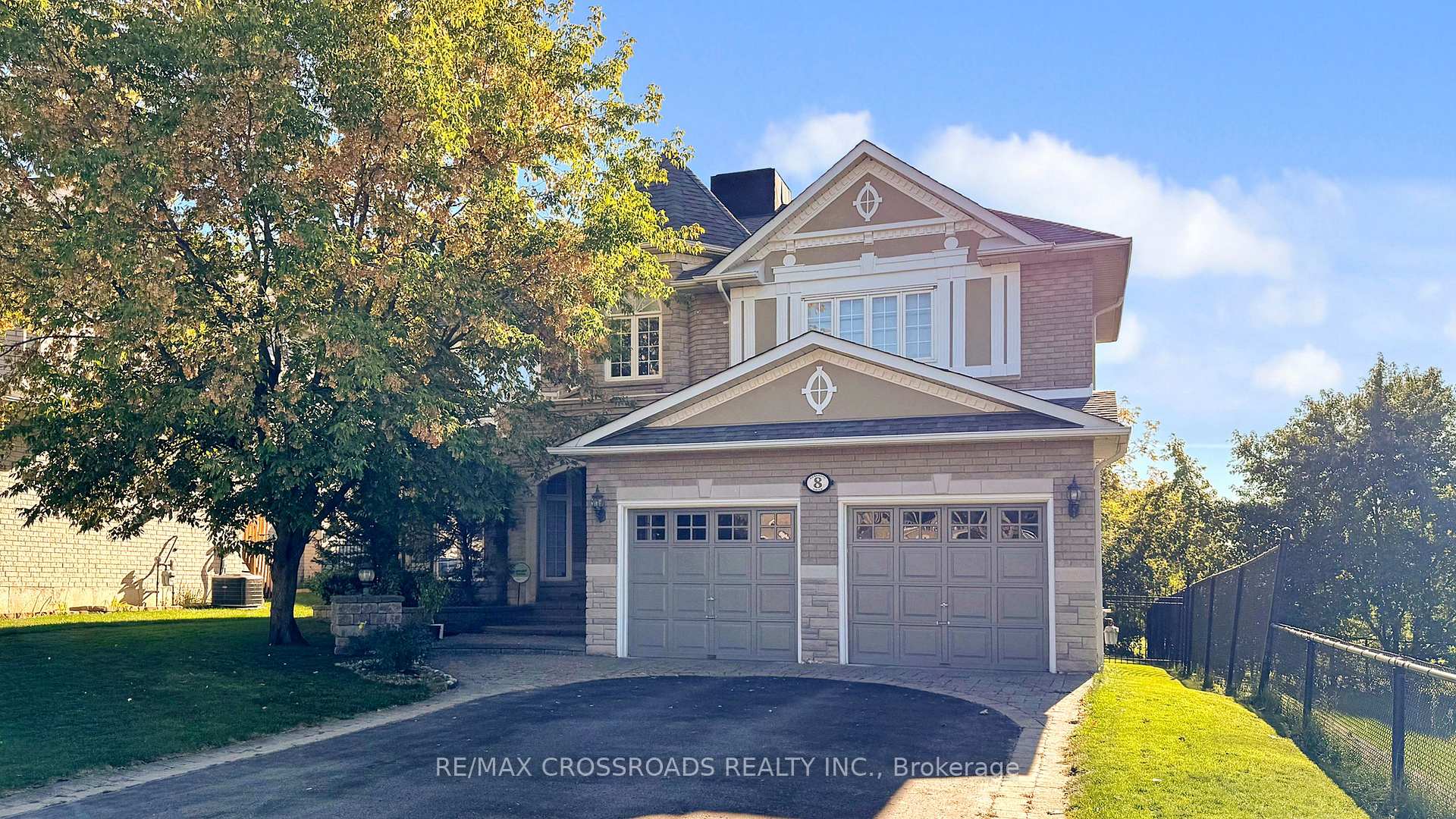 8 Roberson Drive Ajax Ontario Canada Sale residential Raka Paul RE/MAX CROSSROADS REALTY INC. Brokerage*