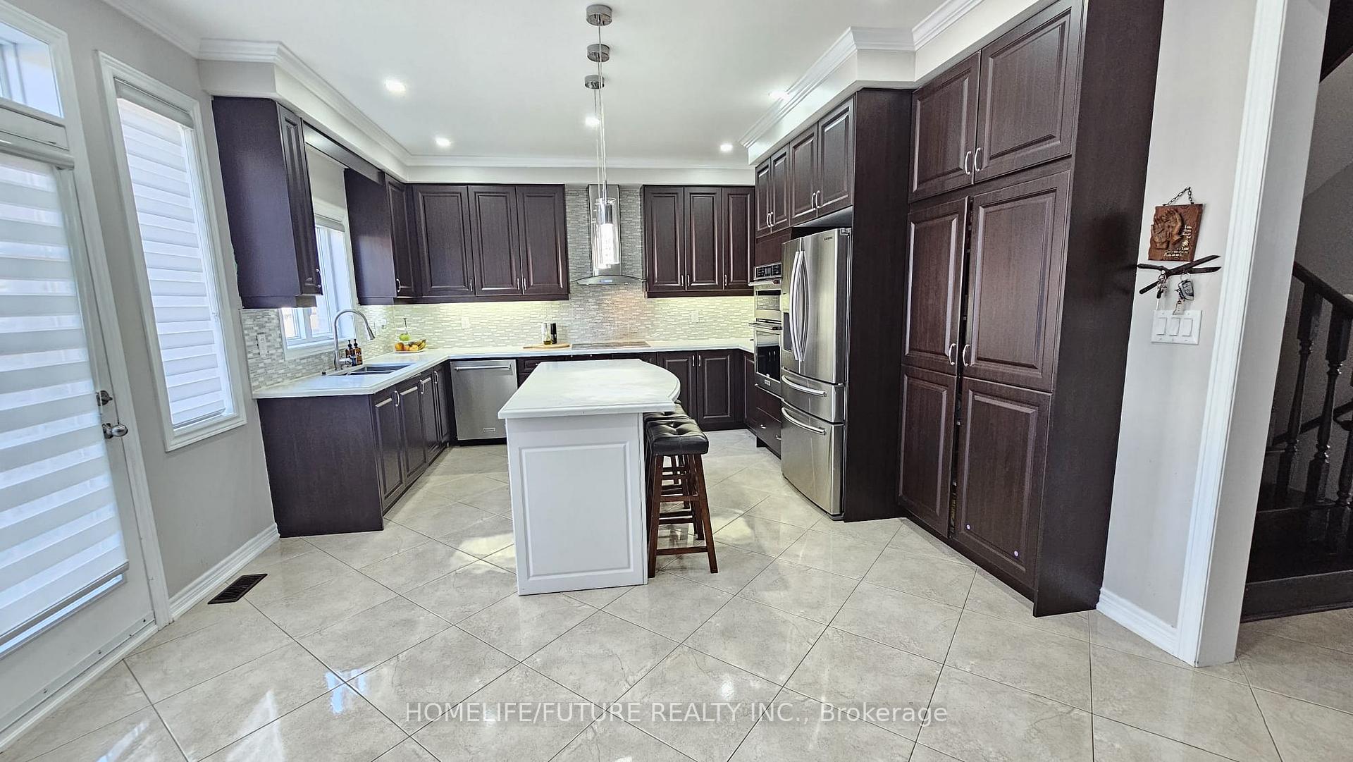 77 Martin Byrne Drive Brampton Ontario Canada Rent residential   REAL CITY REALTY INC.