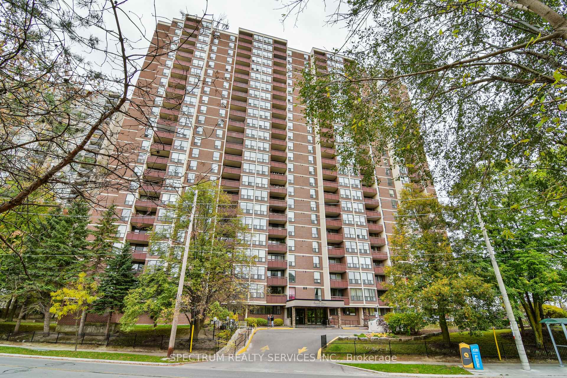1210 - 85 Emmett Avenue Toronto Ontario Canada Sale residential Lazlo Vavrovics Spectrum Realty Services Inc., Brokerage *
