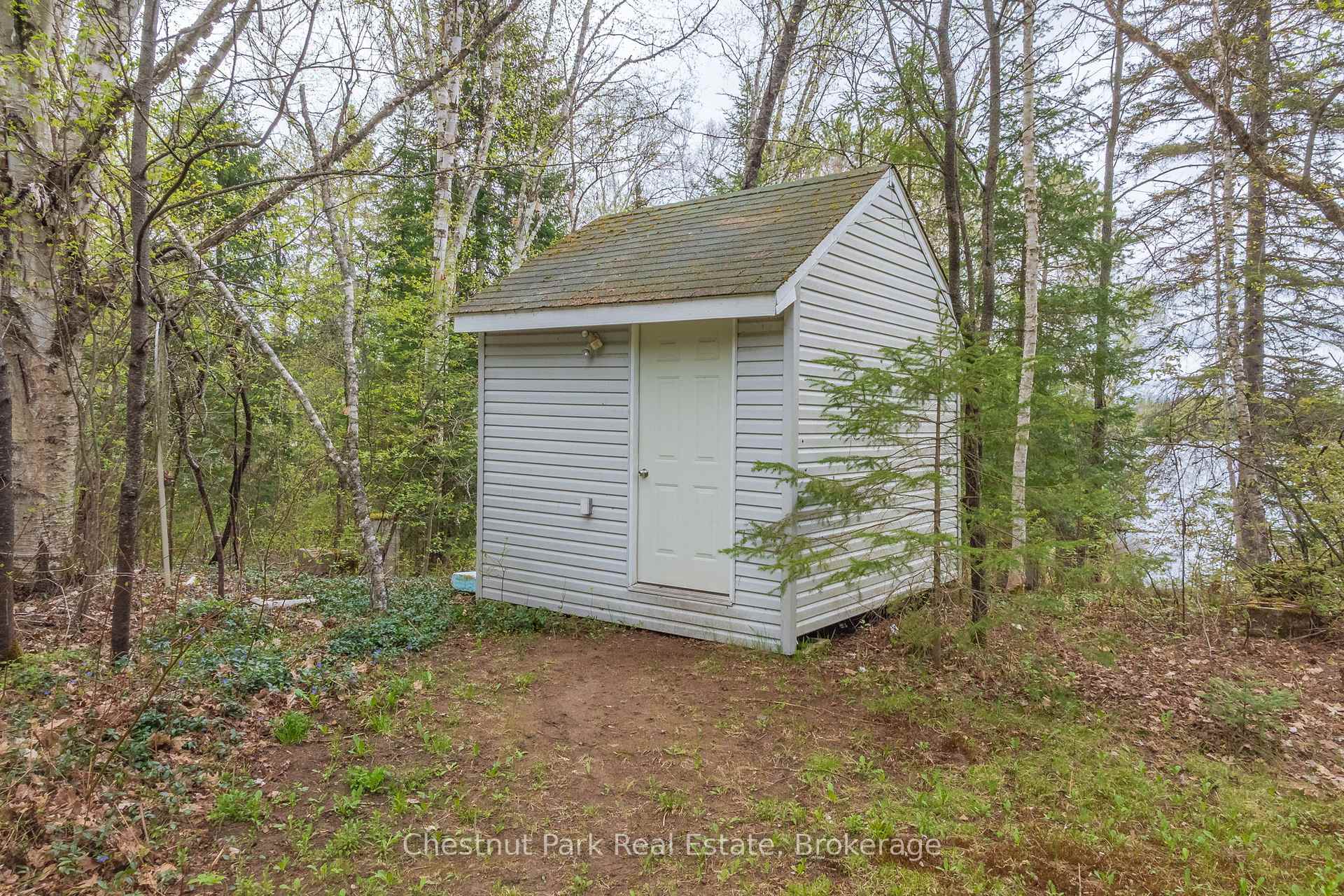 3 Bedroom Single Family Home/House's Image 37