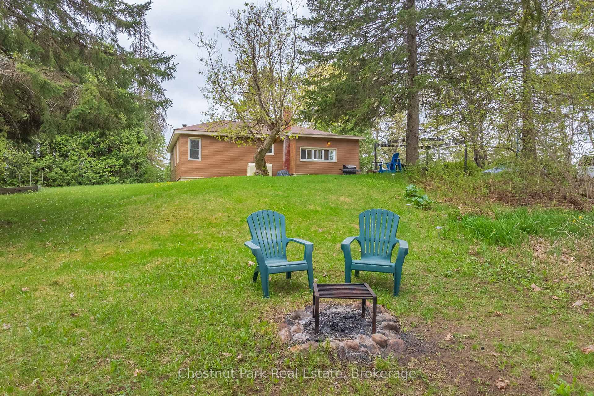 3 Bedroom Single Family Home/House's Image 34