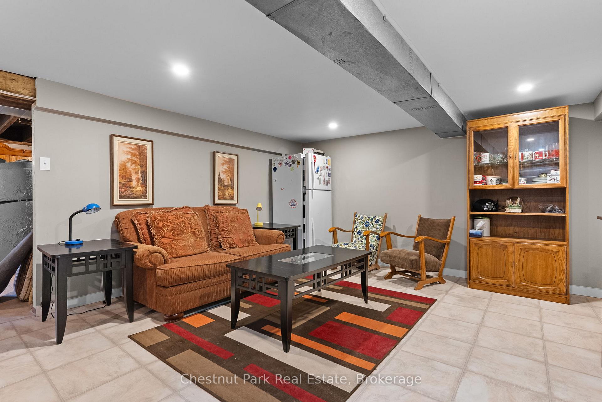 3 Bedroom Single Family Home/House's Image 27