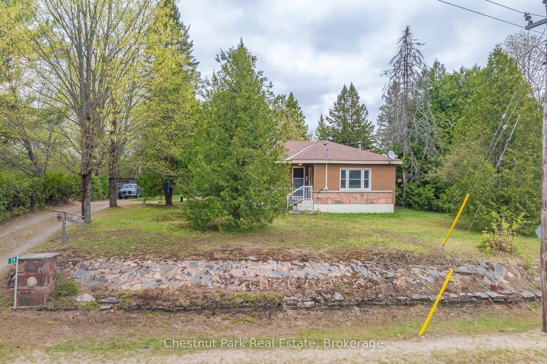 3 Bedroom Single Family Home/House's Image 4
