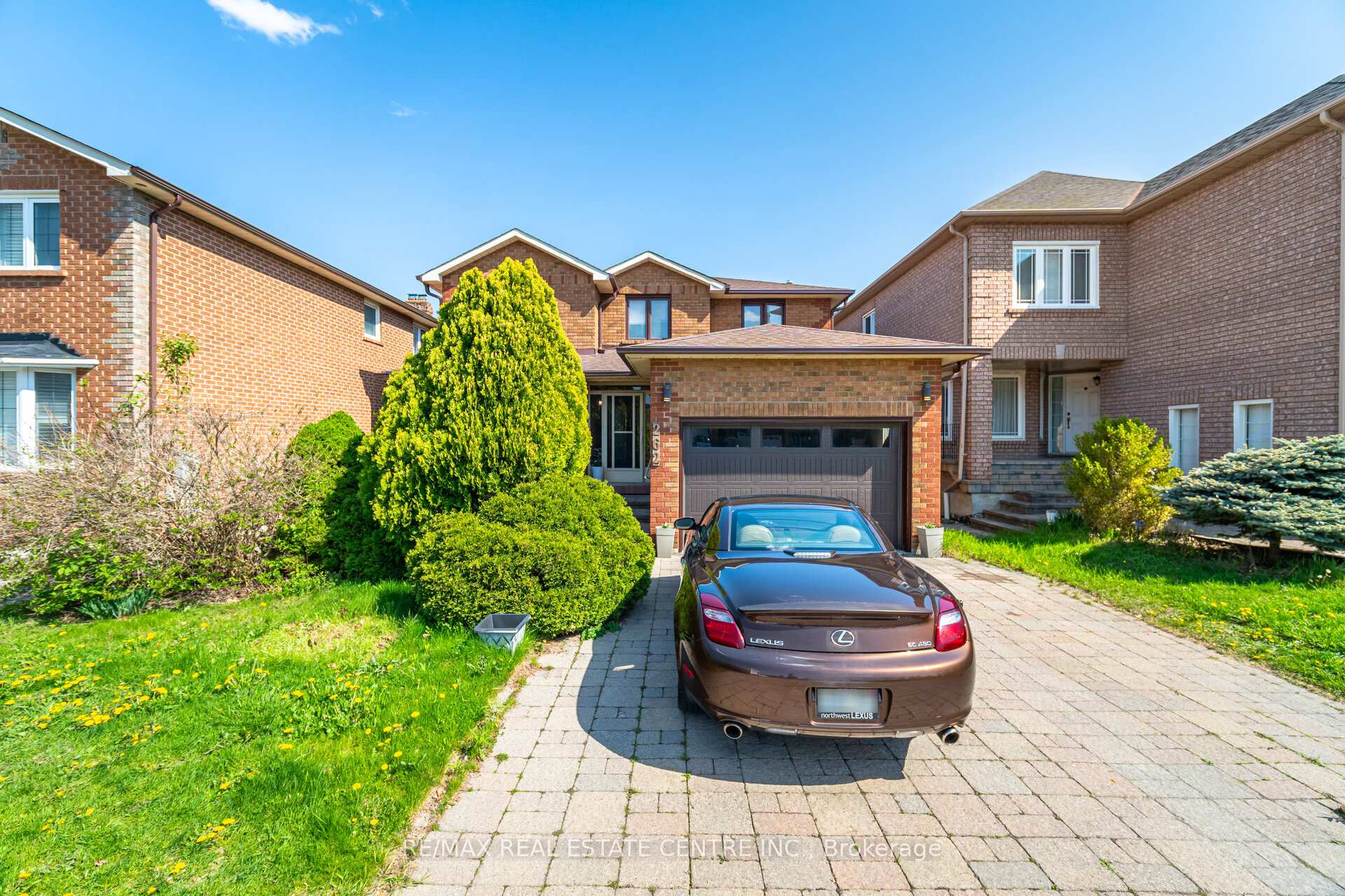 262 Boxmoor Place Mississauga Ontario Canada Sale residential A. Q. Mufti RE/MAX Real Estate Centre Inc., Brokerage*