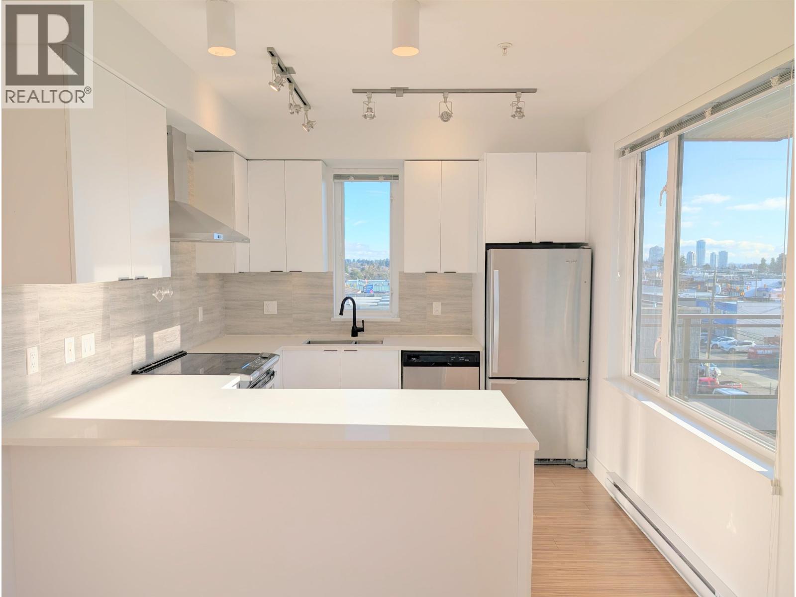 PH15 5355 LANE STREET Burnaby British Columbia Canada Sale residential Kevin Jelski Pathway Executives Realty Inc.