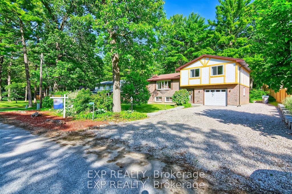 9995 Port Franks Estates Drive Lambton Shores Ontario Canada Sale residential Kevin Thompson RE/MAX PRIME PROPERTIES UNIQUE GROUP, BROKERAGE