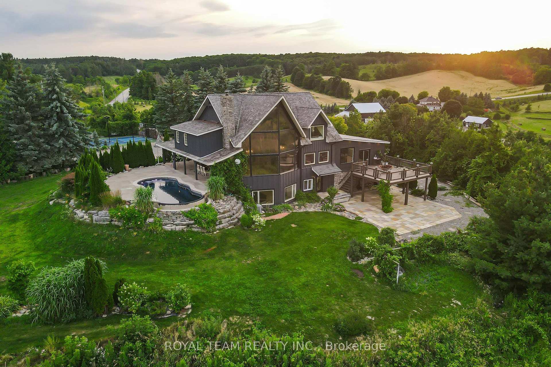 388303 Sideroad 20 Side Road Mono Ontario Canada Sale residential Sundeep Babbar Royal Lepage Certified Realty, Brokerage*