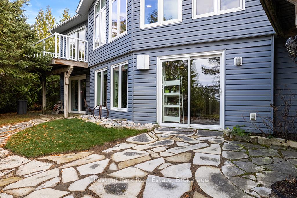4 Bedroom Single Family Home/House's Image 38