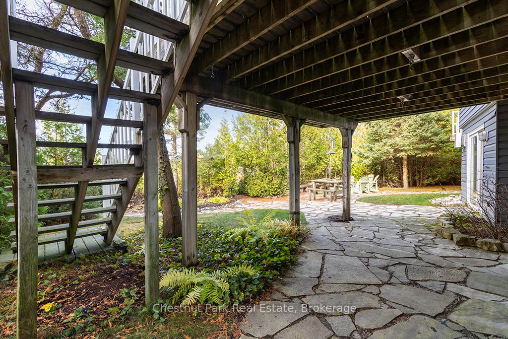 4 Bedroom Single Family Home/House's Image 37