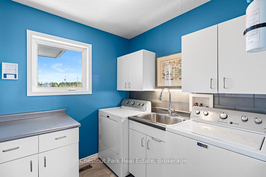4 Bedroom Single Family Home/House's Image 27