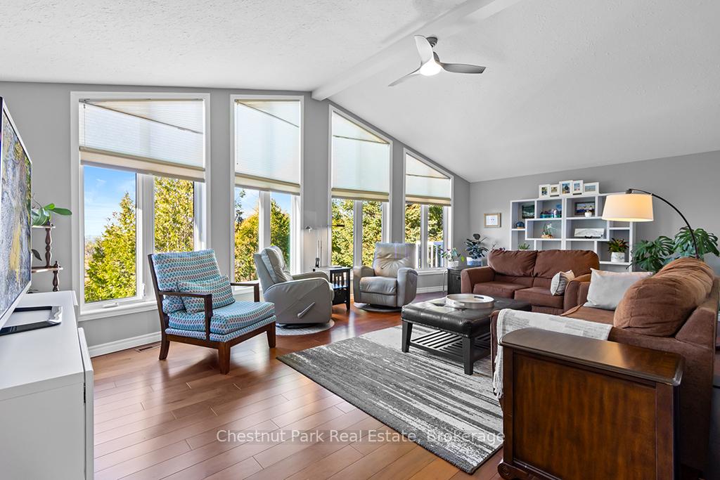 4 Bedroom Single Family Home/House's Image 15
