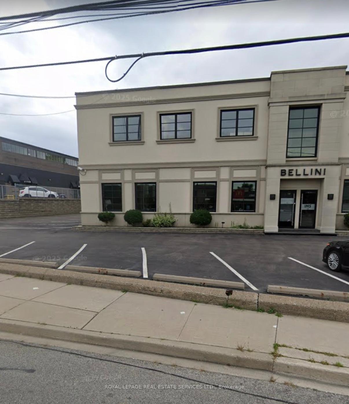 2792 Dufferin Street Toronto Ontario Canada Lease commercial BILL CHUNG Royal LePage Real Estate Services Ltd Brokerage*