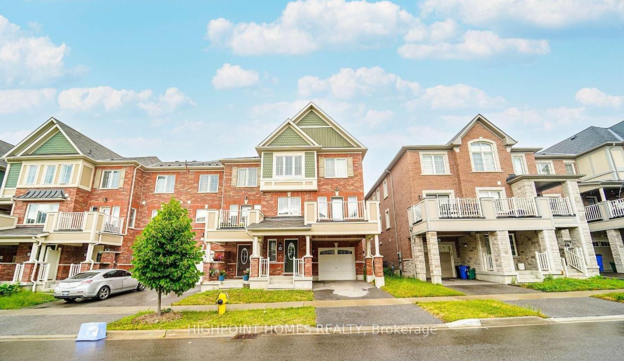 1062 Clipper Lane Pickering Ontario Canada Sale residential Ehab Henein خبير عقارات Highpoint Homes Realty Brokerage