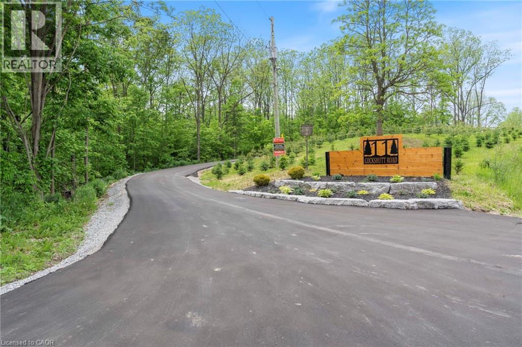 11 COCKSHUTT Road Brantford Ontario Canada Sale residential Harry Kaler HomeLife Silvercity Realty Inc., Brokerage*