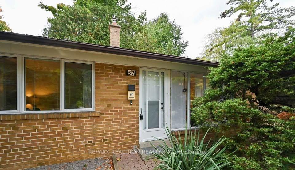 Main - 57 Copping Road Toronto Ontario Canada Rent residential Brian Matthews RE/MAX Realtron Realty Inc., Brokerage *