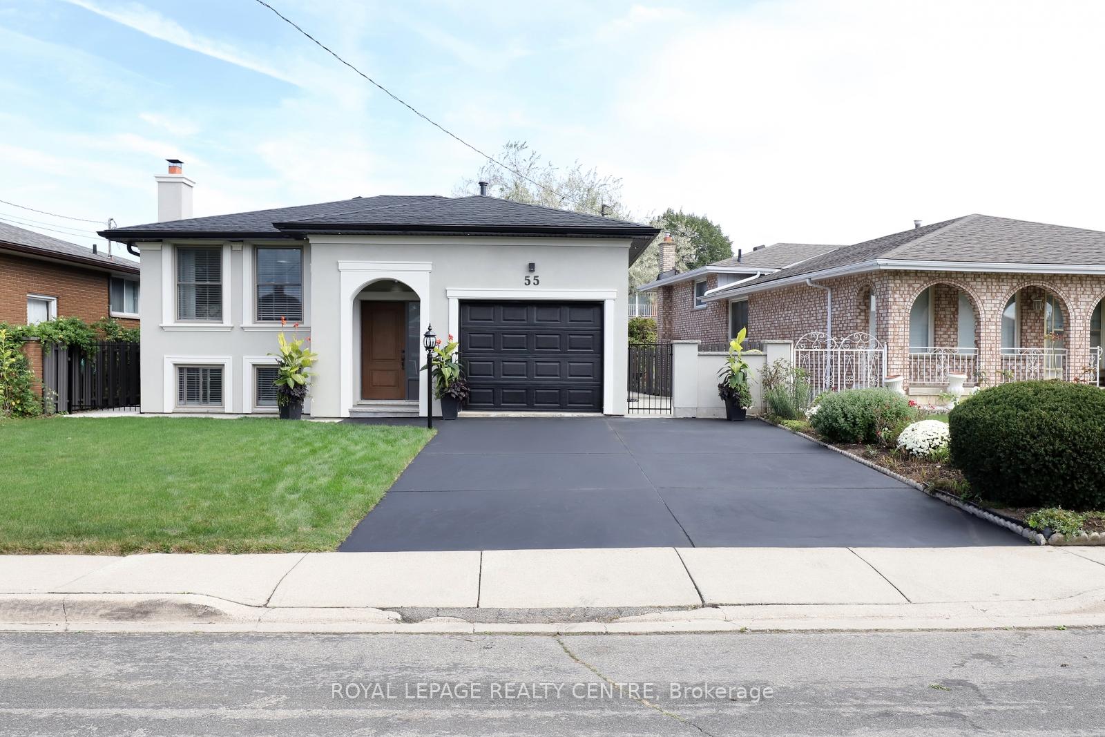 55 Flora Drive Hamilton Ontario Canada Rent residential Nestor Martynets Royal LePage Realty Centre, Brokerage *