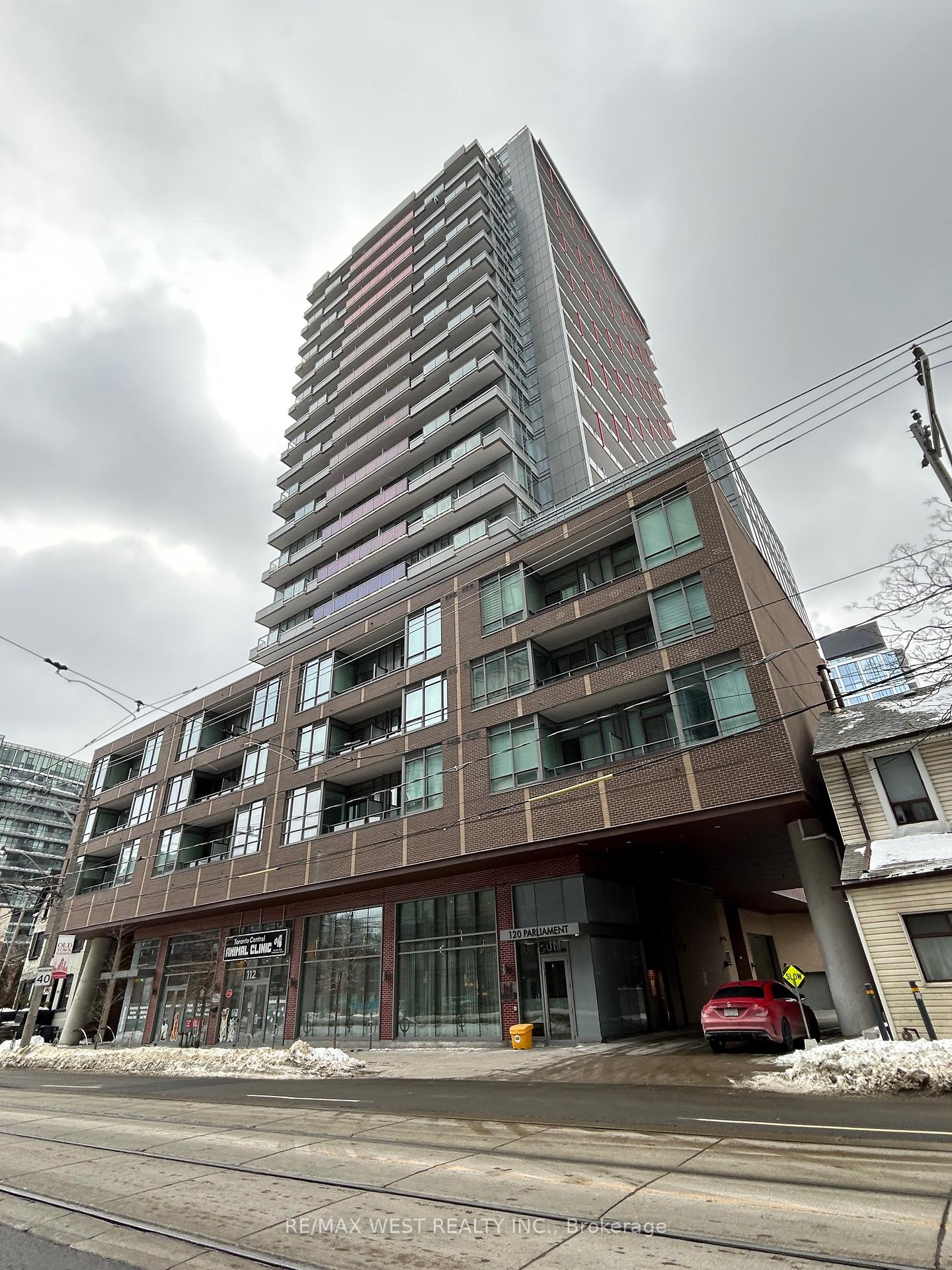 1017 - 120 Parliament Street W Toronto Ontario Canada Rent residential Tony Pilotti RE/MAX West Realty Inc., Brokerage *