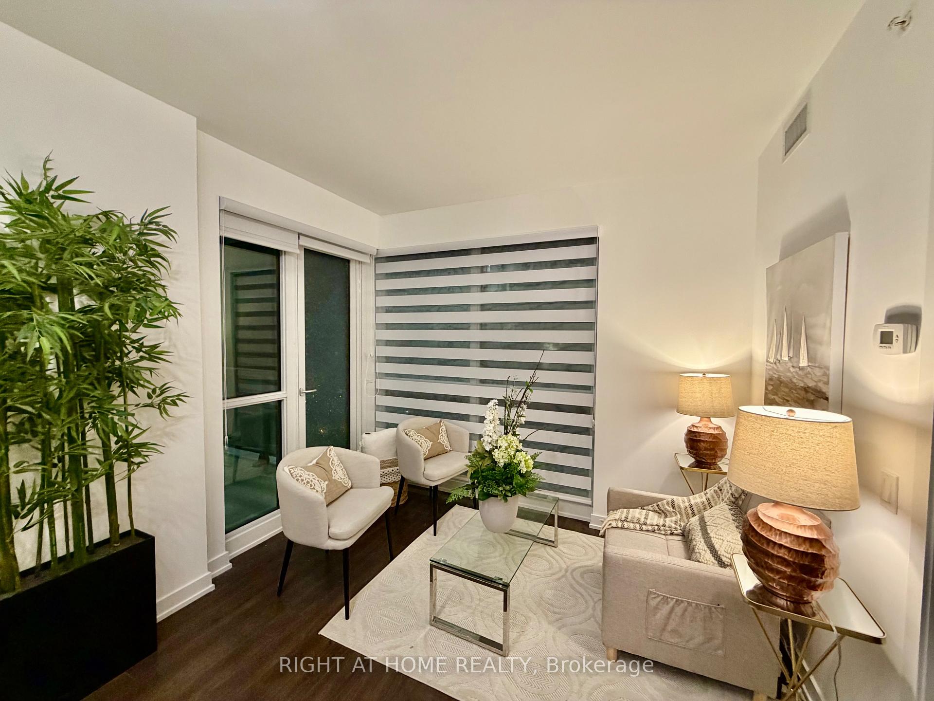 522 - 10 Park Lawn Road Toronto Ontario Canada Rent residential Panos Peppas Right at Home Realty, Brokerage*