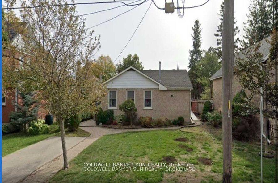 500 Canterbury Street Woodstock Ontario Canada Sale residential Sukhvir Sondh Coldwell Banker Sun Realty, Brokerage*