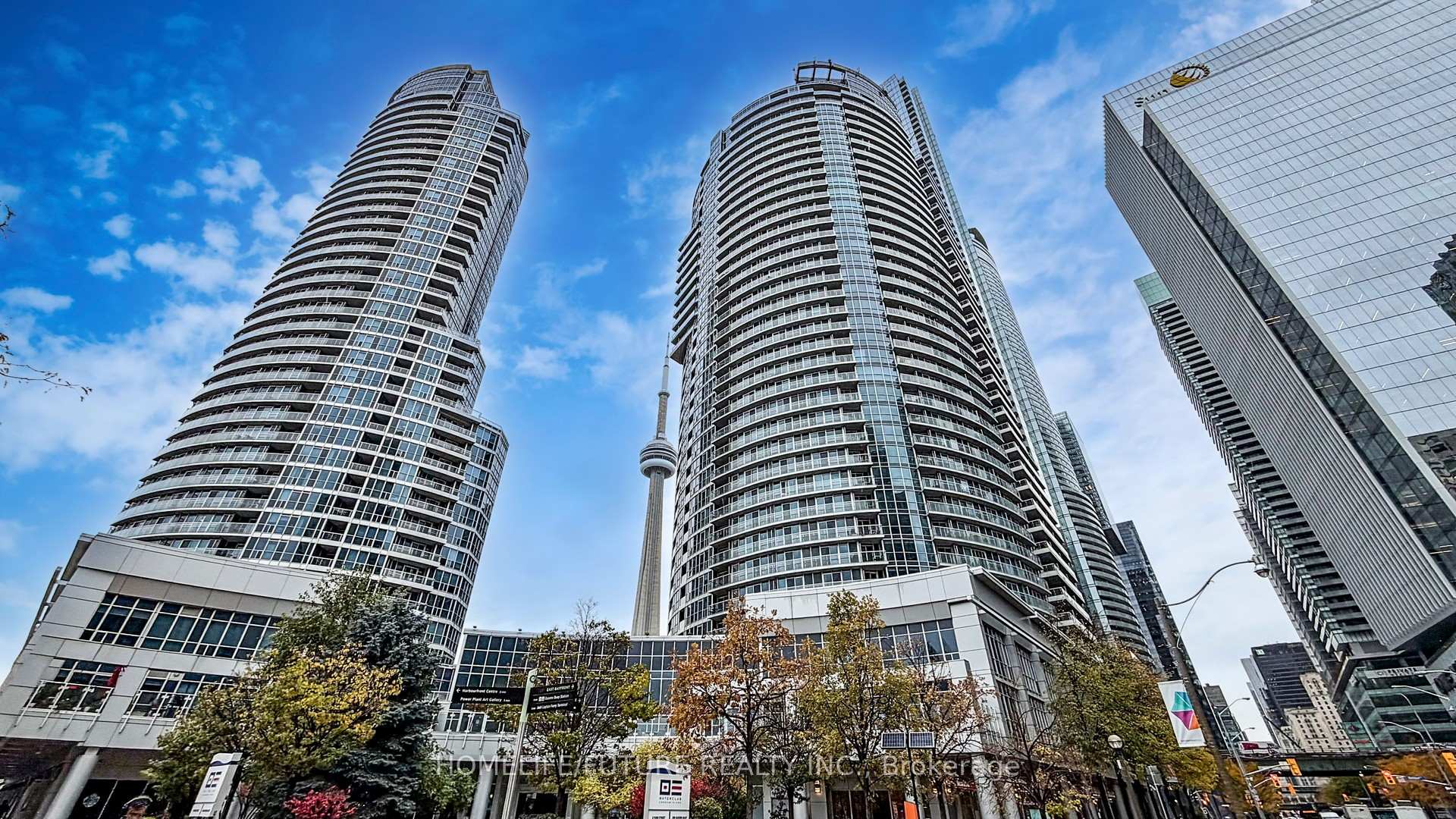 1906 - 8 York Street Toronto Ontario Canada Sold residential Krish Sivapatham HomeLife/Future Realty Inc., Brokerage*