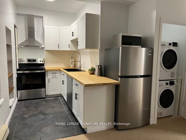 Main - 208 Carlton Street Toronto Ontario Canada Lease commercial Stuart Clapham Royal LePage Signature Realty, Brokerage *