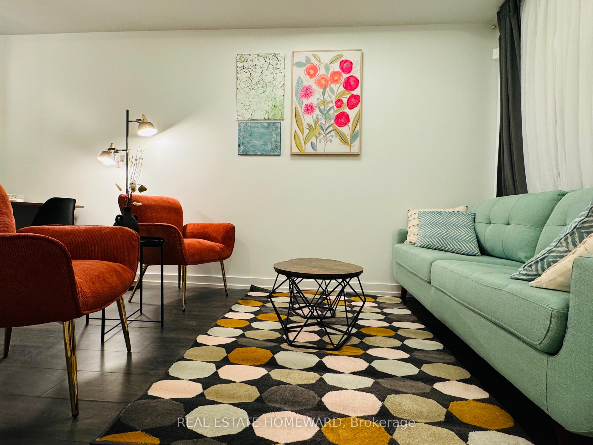 17 St. Bartholomew Street Toronto Ontario Canada Sale residential Kelly & Quade Boone Real Estate Homeward, Brokerage*