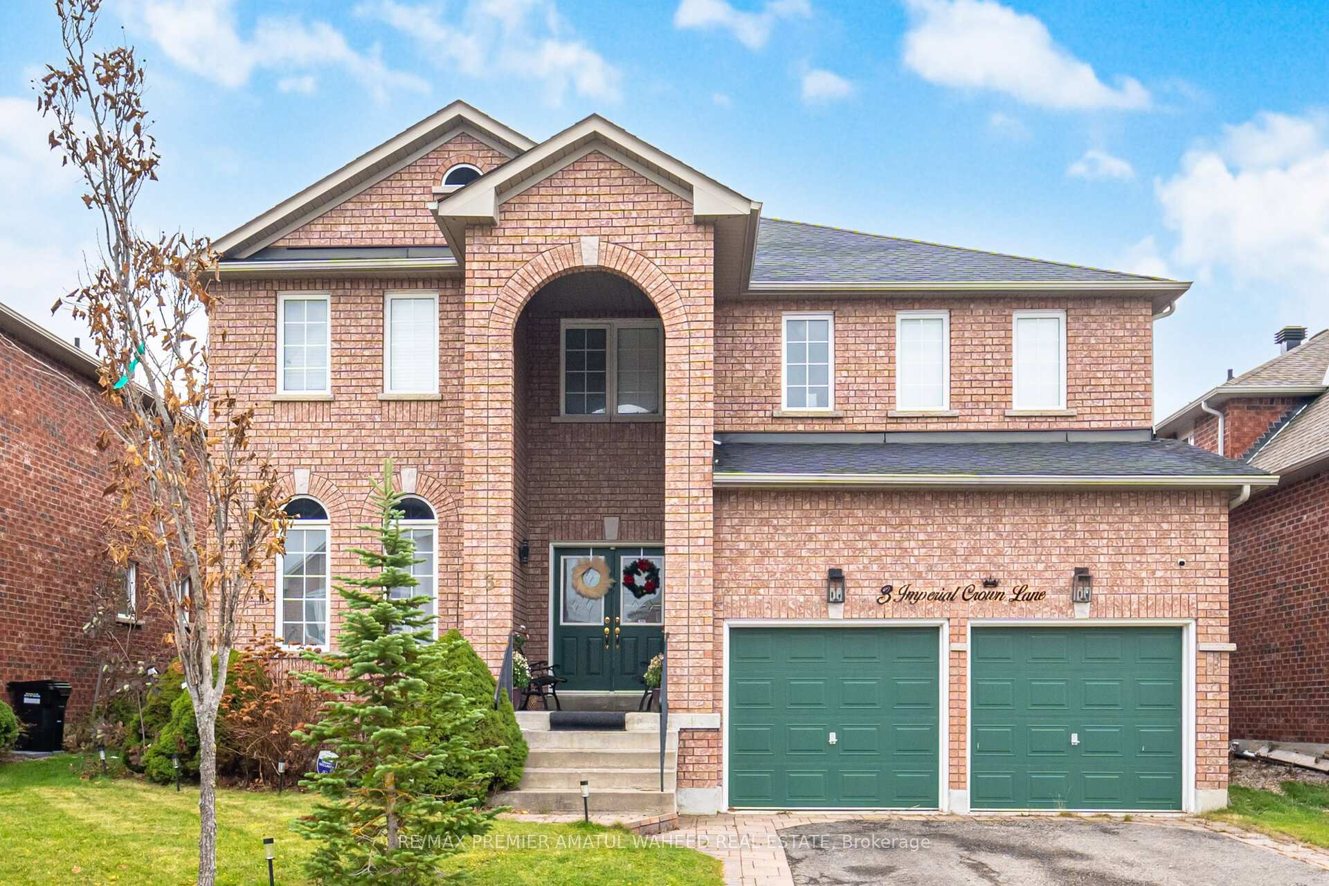 3 Imperial Crown Lane Barrie Ontario Canada Sale residential Saeed Piroozfard HOUSESIGMA INC., BROKERAGE*