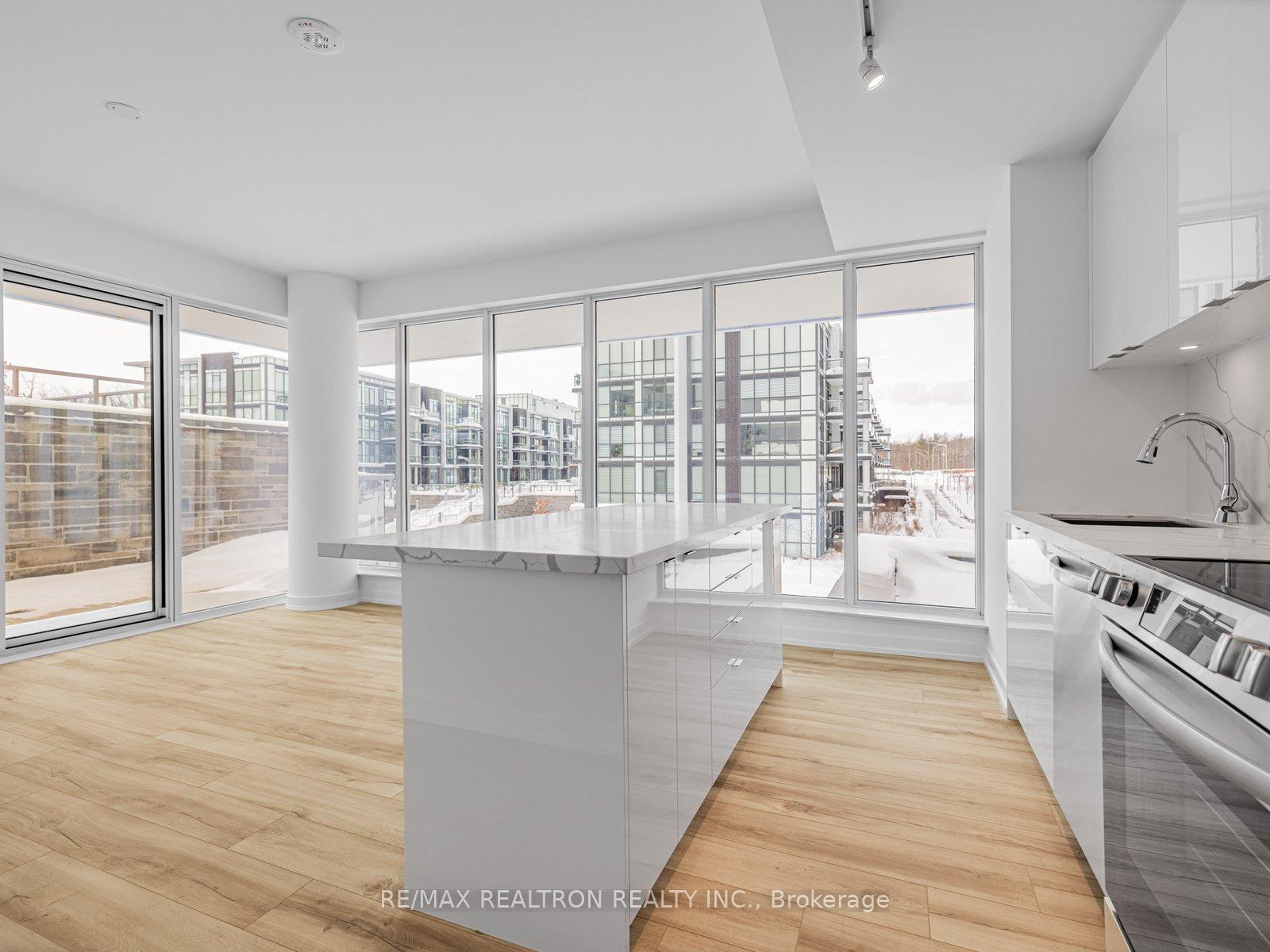 316 - 333 Sunseeker Avenue Innisfil Ontario Canada Rent residential Olga Cohen Sutton Group-Admiral Realty Inc., Brokerage *