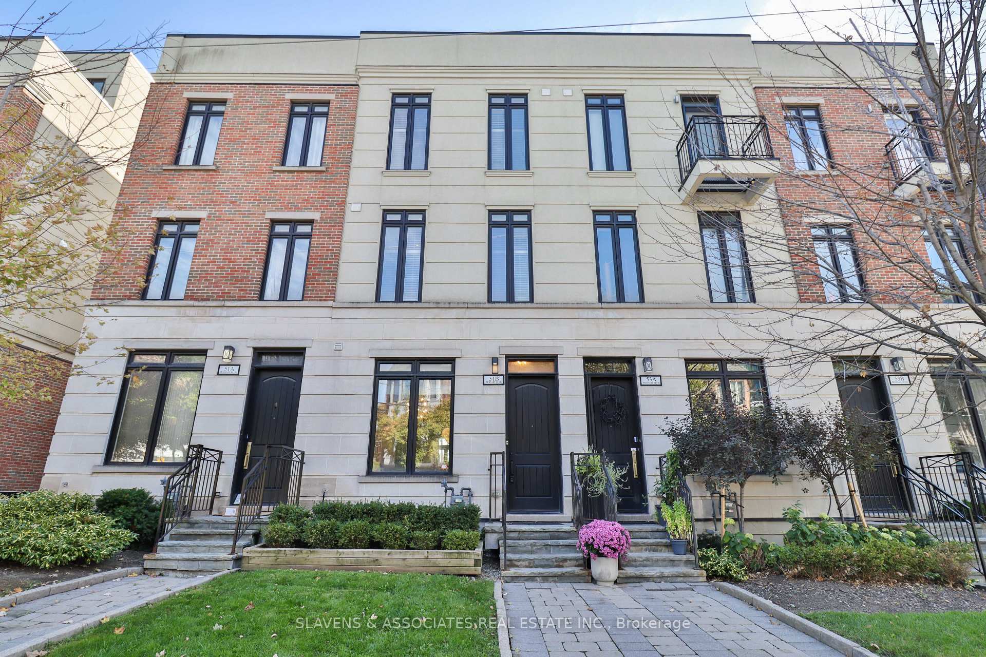 51B Burnaby Boulevard Toronto Ontario Canada Sale residential Mary Barone ROYALTY PLUS REALTY CORP., Brokerage*