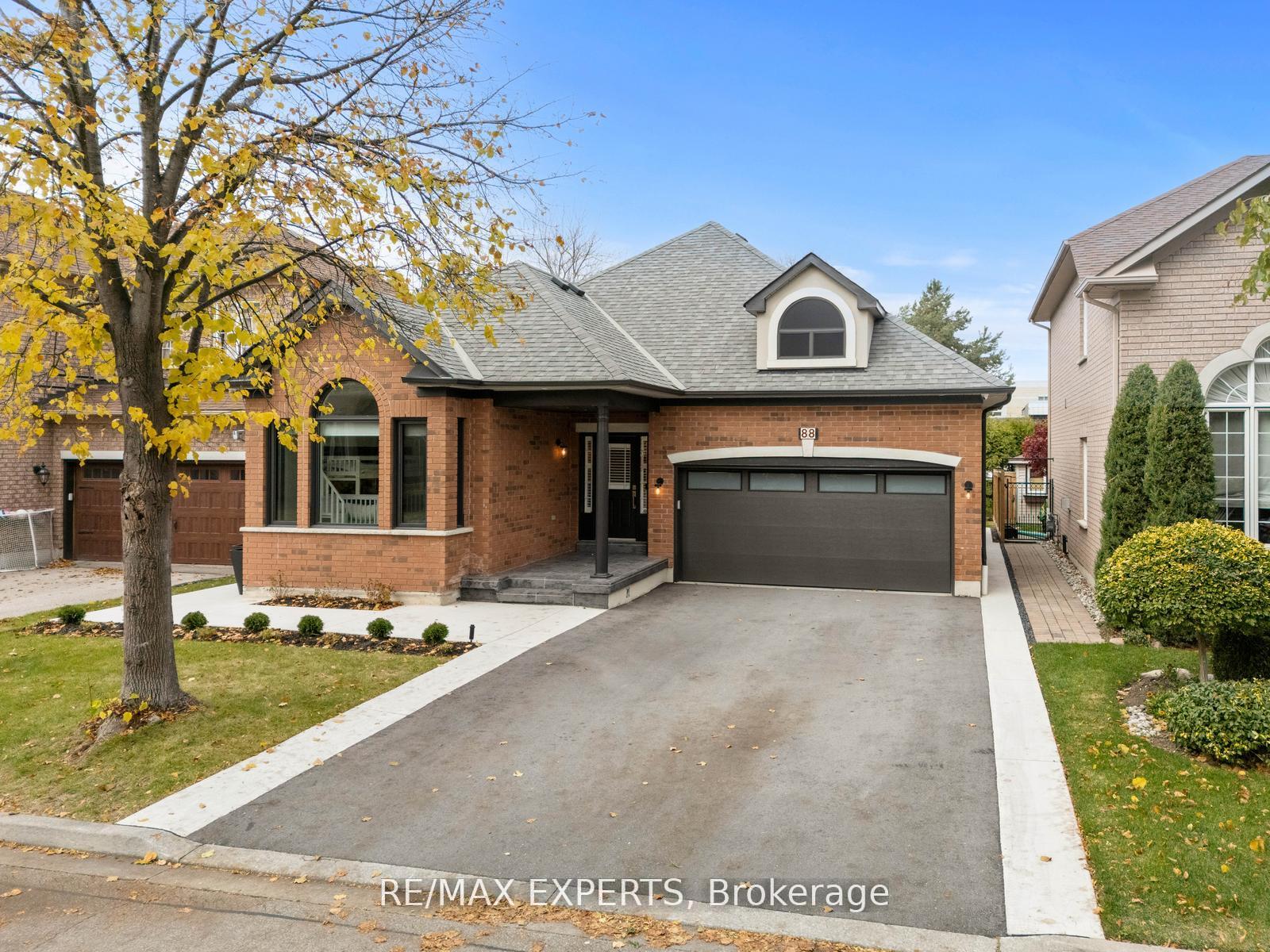 88 Arista Gate Vaughan Ontario Canada Sale residential ANNAMARIA CSEREPKA-NECESKI Re/Max Experts  