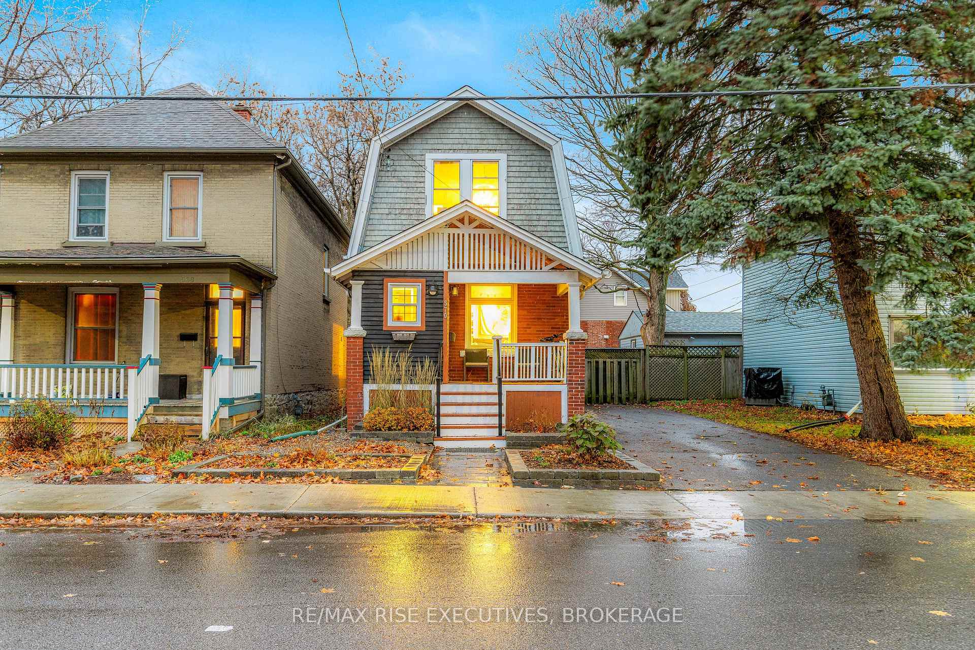 570 Frontenac Street Kingston Ontario Canada Sale residential Mark Pruefer SUTTON GROUP-MASTERS REALTY INC., BROKERAGE*