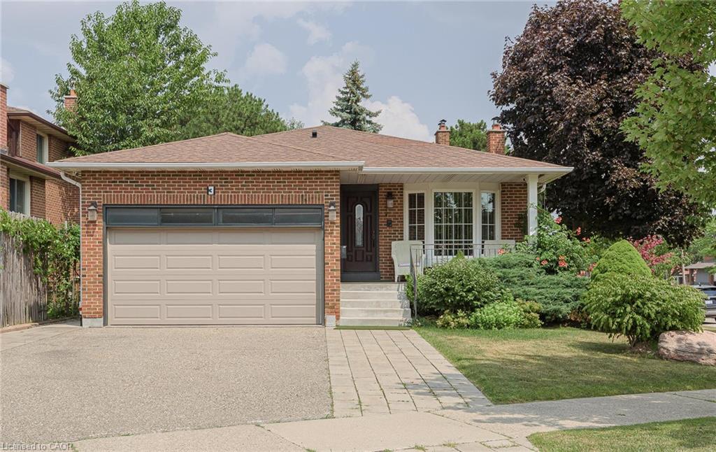 3 Pottery Crescent Brampton Ontario Canada Rent residential Mahir Gawri HomeLife Paramount Realty, Brokerage